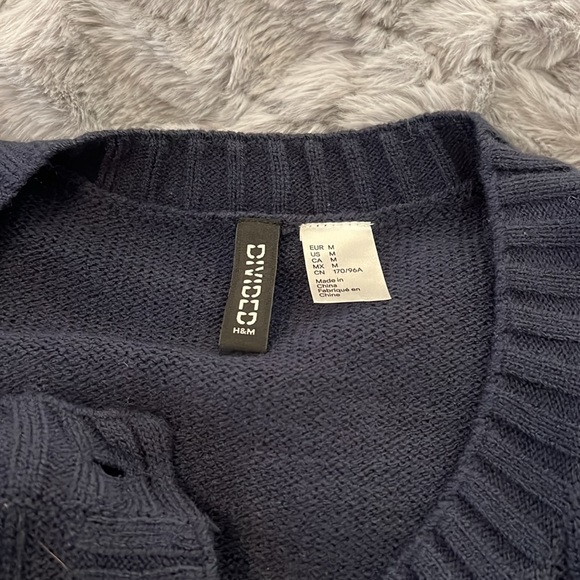 H&M navy blue button up sweater - Picture 2 of 2